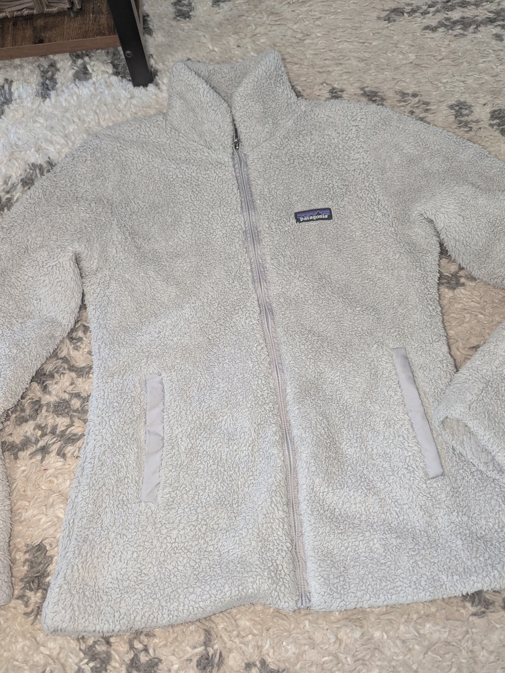 Patagonia Women's Light Gray Full-Zip Fleece Jacket